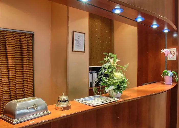 Pavillon Courcelles Parc Monceau アパートホテル