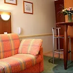 Apart Otel Pavillon Courcelles Parc Monceau 3*