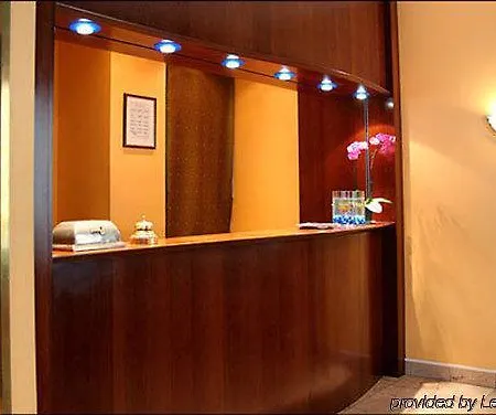 Pavillon Courcelles Parc Monceau 3* פריז