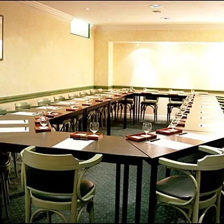 Pavillon Courcelles Parc Monceau パリ