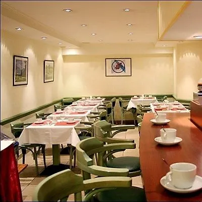 アパートホテル Pavillon Courcelles Parc Monceau 3*