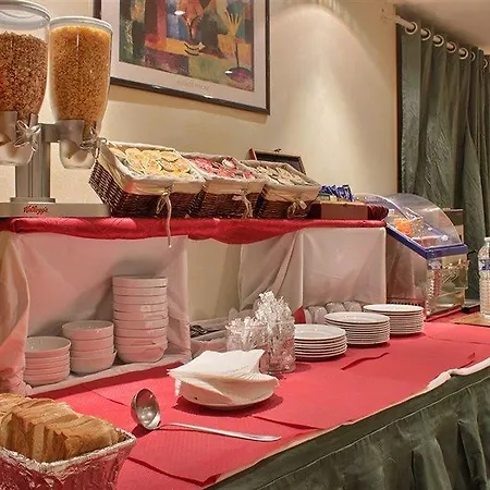 Pavillon Courcelles Parc Monceau 3*