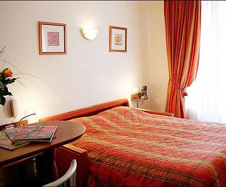 Pavillon Courcelles Parc Monceau Apart Otel 3*
