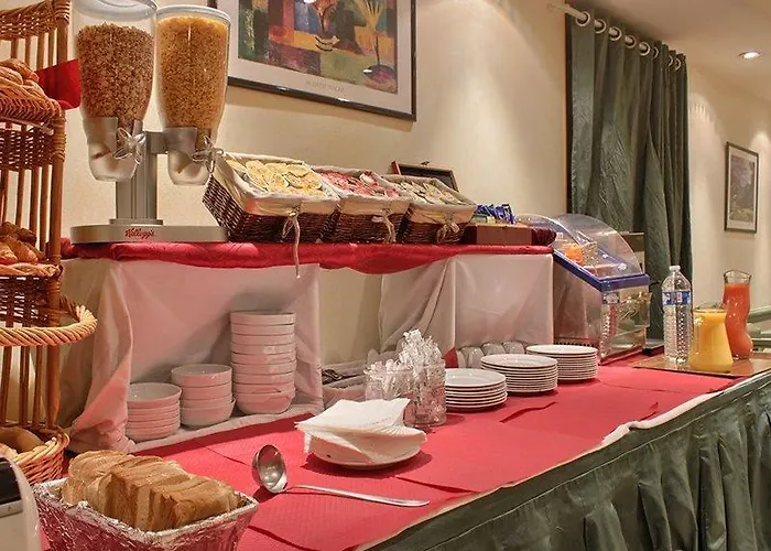 Pavillon Courcelles Parc Monceau 3*