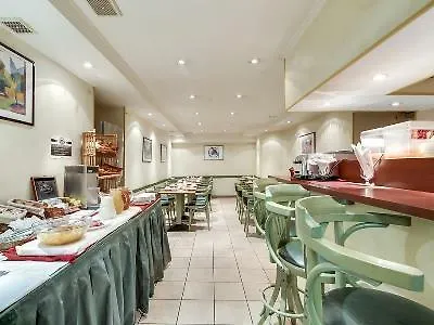 Hotel apartamentowy Pavillon Courcelles Parc Monceau Paryż