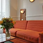 Pavillon Courcelles Parc Monceau 3*