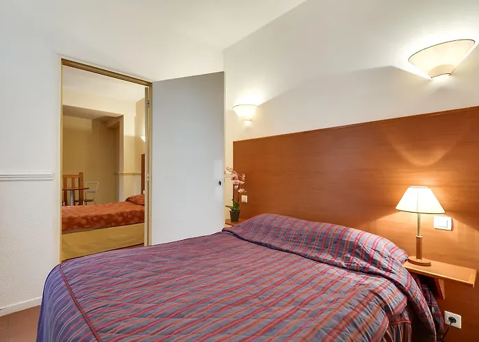 Lägenhetshotell Pavillon Courcelles Parc Monceau 3*